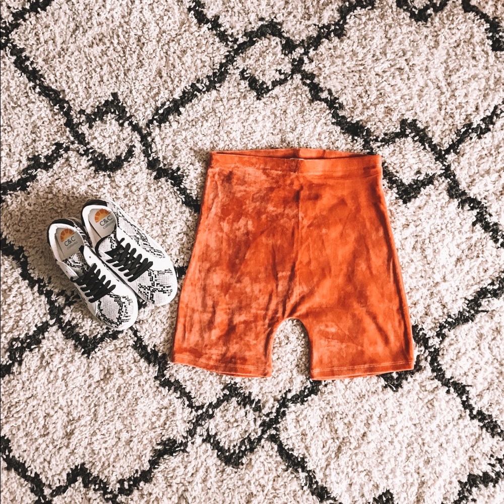 Women’s High Waisted Velvet Biker Shorts